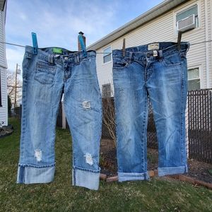 2 pairs of Abercrombie & Fitch women's cropped jeans, size 2